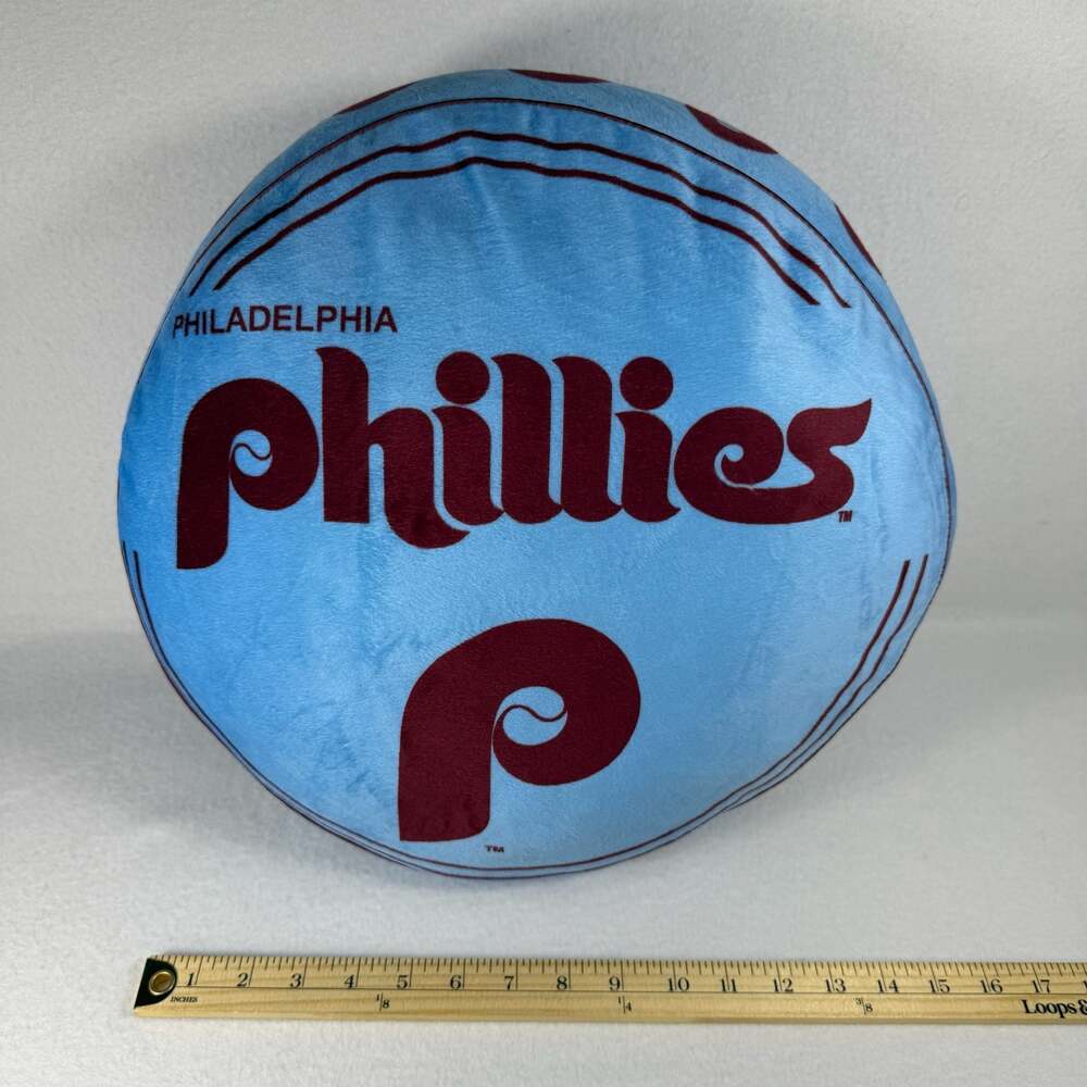 Vintage Philadelphia Phillies MLB 16" Round Logo Wall Decor Blue Red Baseball